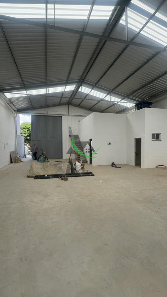 galpao-aluguel-galpao-bairro-arvoredo-1100893