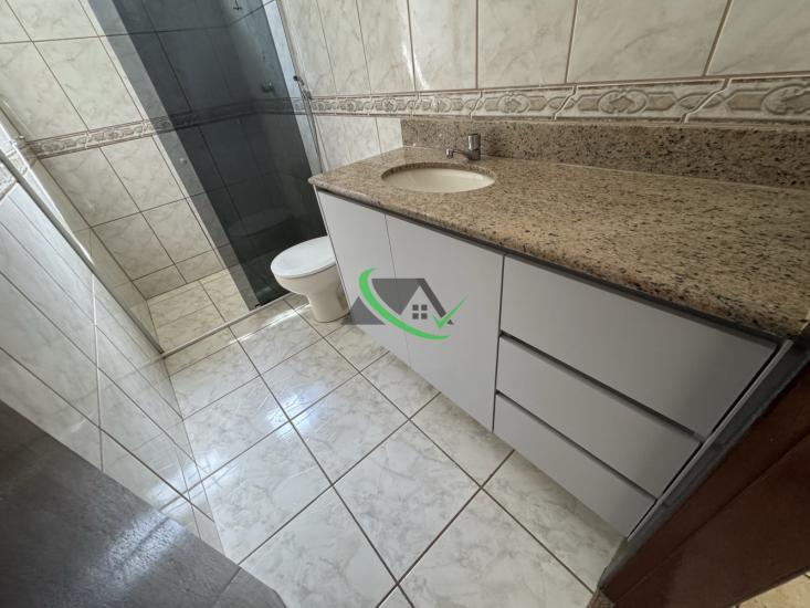 casa-geminada-venda-bairro-santa-monica-1110574
